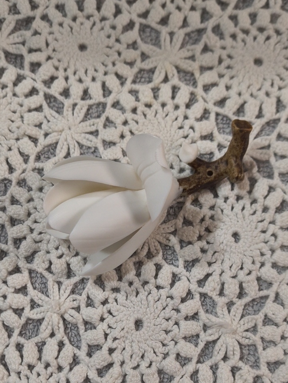 Incense Burner White Magnolia Flower Accent with Branch Stem